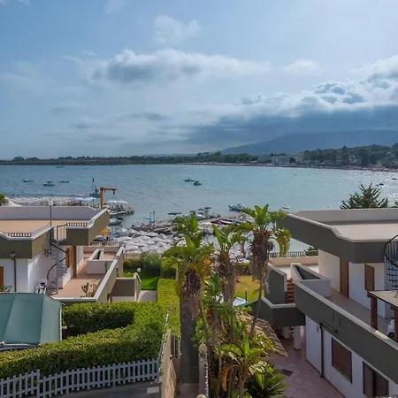 Villa Tommi A Due Passi Dal Mare Fontane Bianche